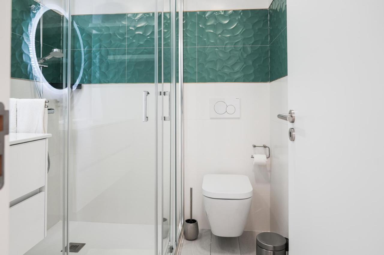 Nazare One Bedroom, 2 Mins From The Beach Bagian luar foto